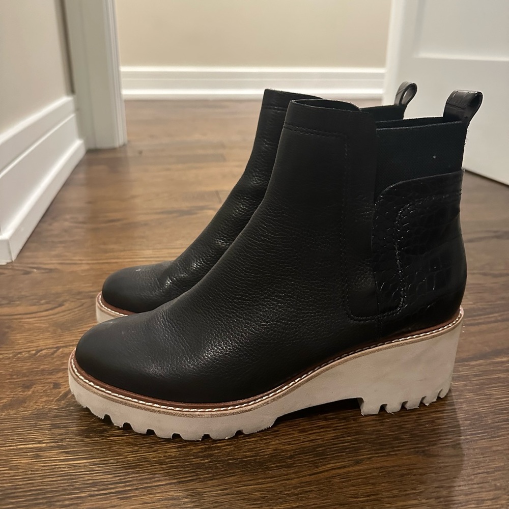 Dolce vita black booties
